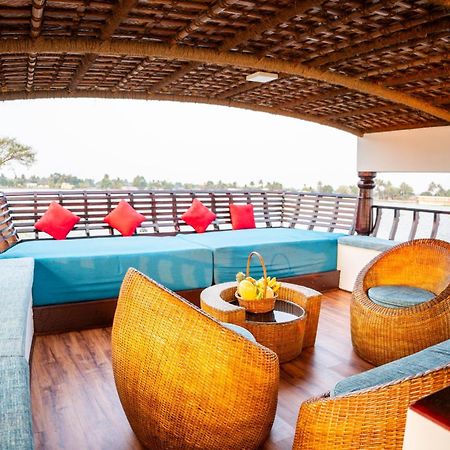 מלון Alappuzha Why Not Houseboat מראה חיצוני תמונה