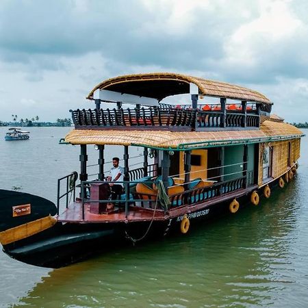 מלון Alappuzha Why Not Houseboat מראה חיצוני תמונה