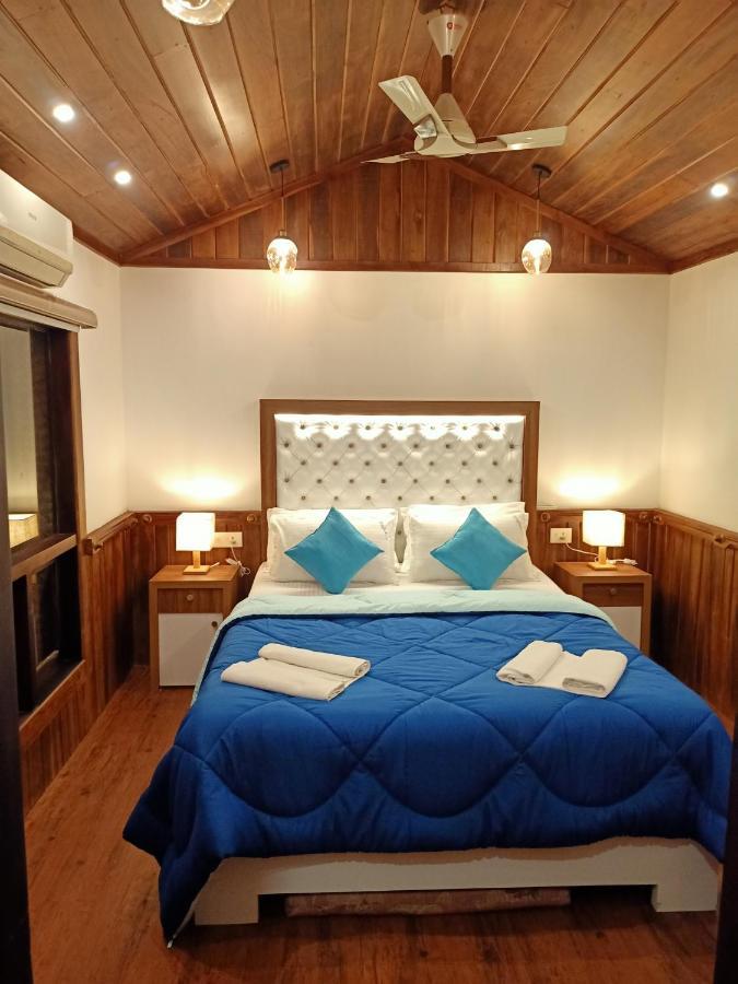 מלון Alappuzha Why Not Houseboat מראה חיצוני תמונה