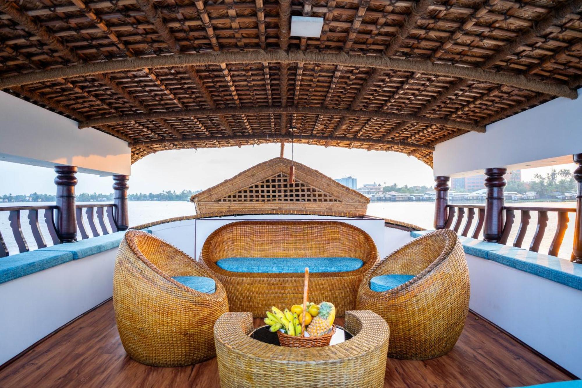 מלון Alappuzha Why Not Houseboat מראה חיצוני תמונה