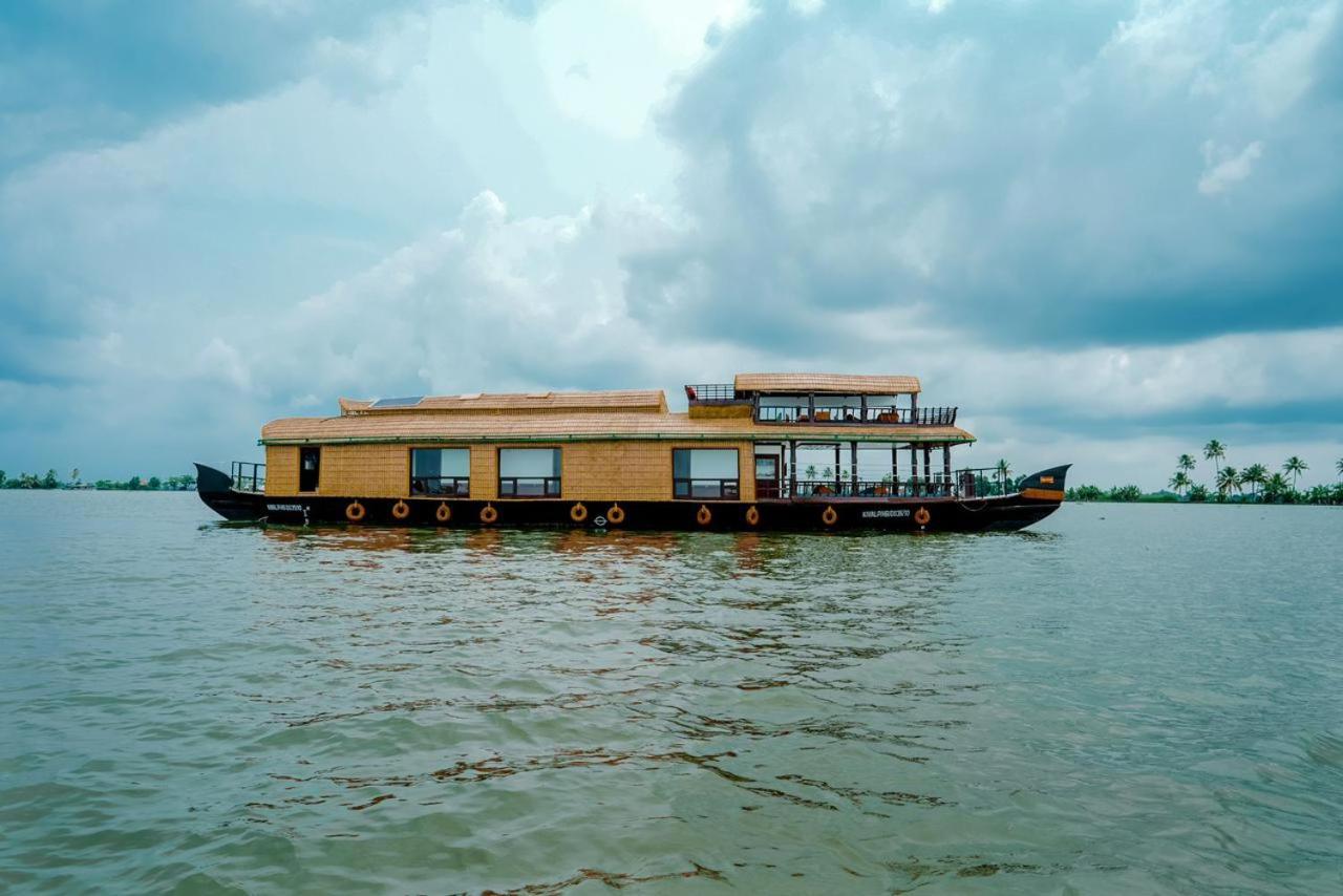 מלון Alappuzha Why Not Houseboat מראה חיצוני תמונה